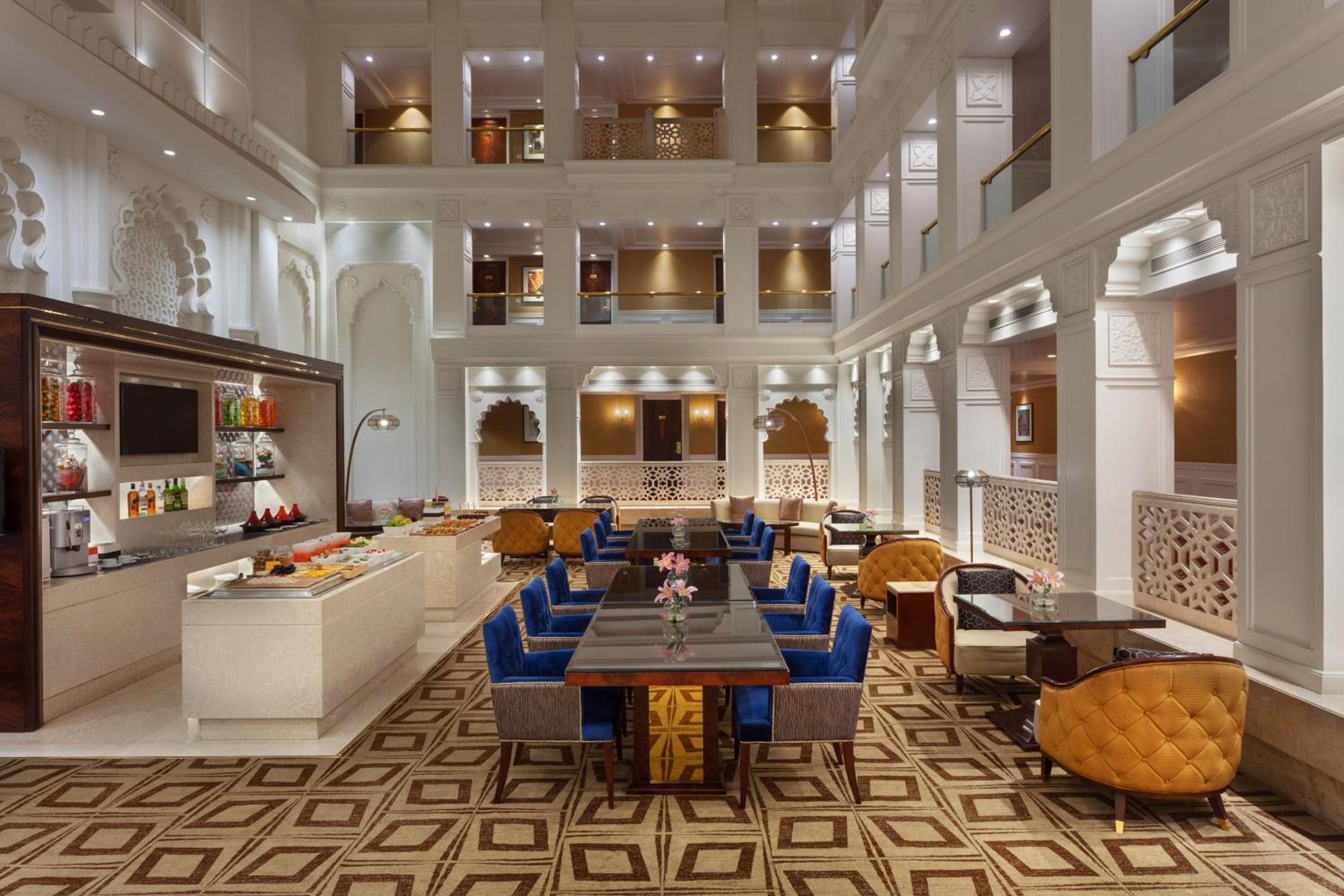 Sheraton Grand Bund Garden 5* Pune