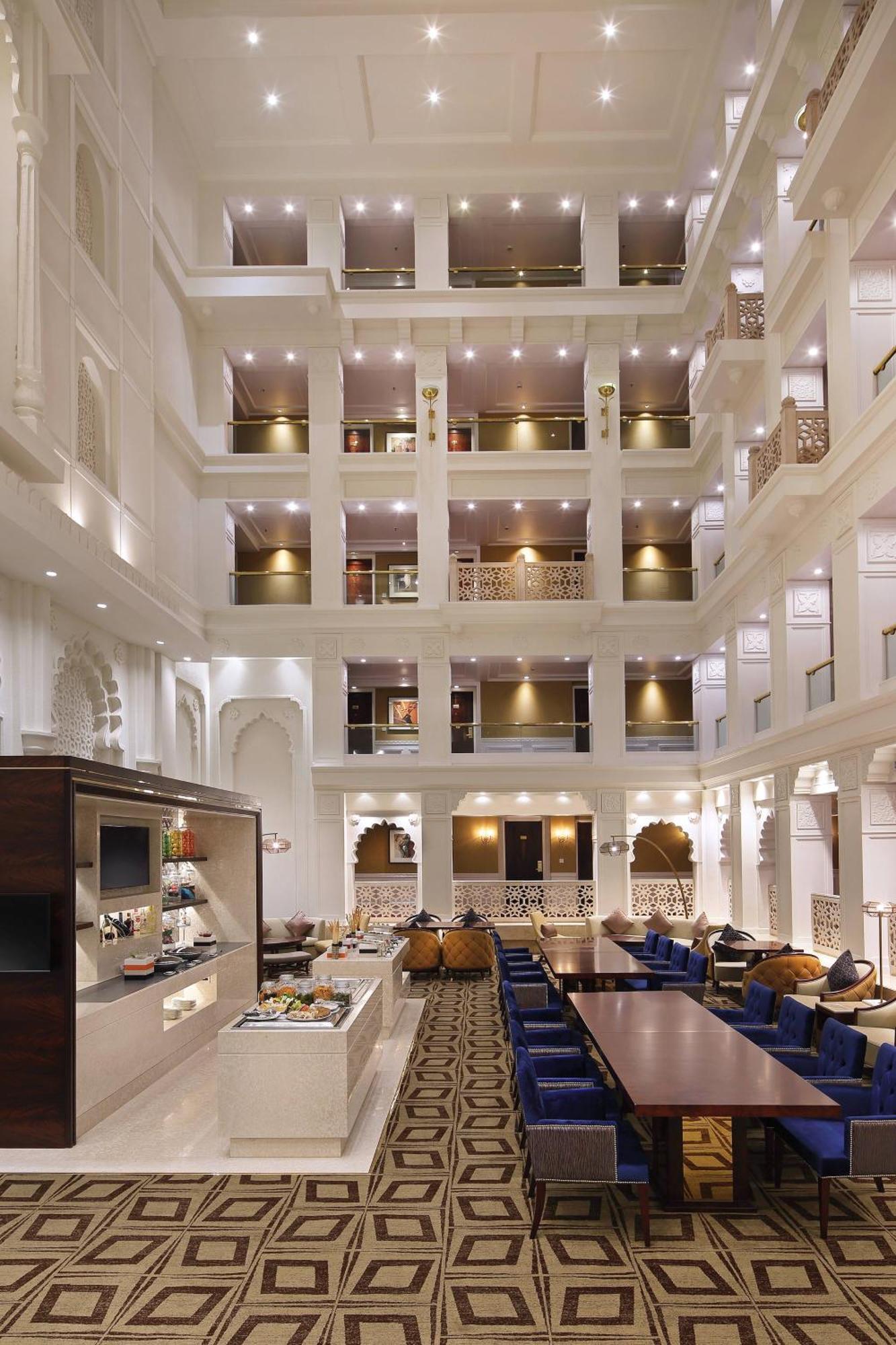 Sheraton Grand Bund Garden 5*