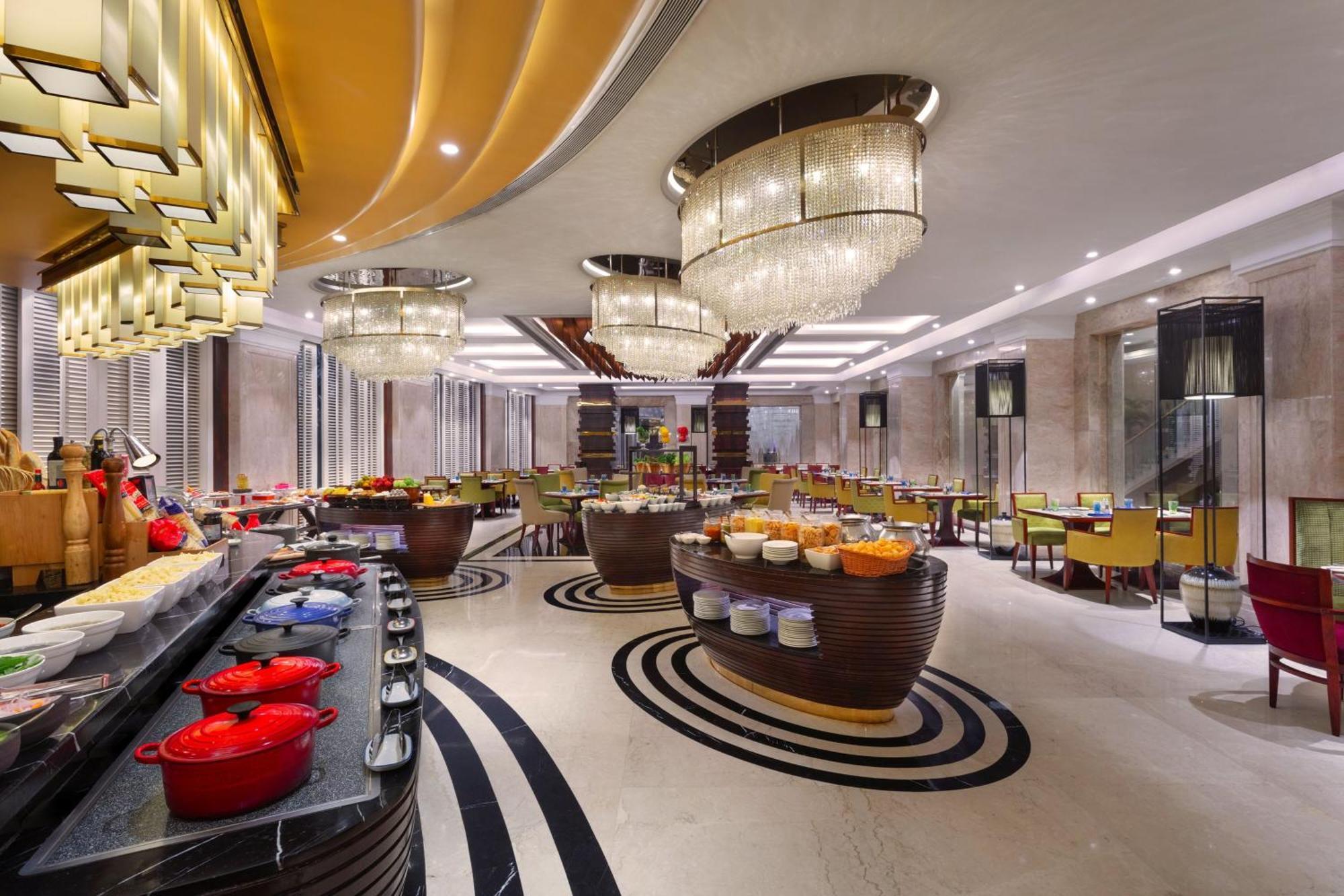 Hotel Sheraton Grand Bund Garden 5*