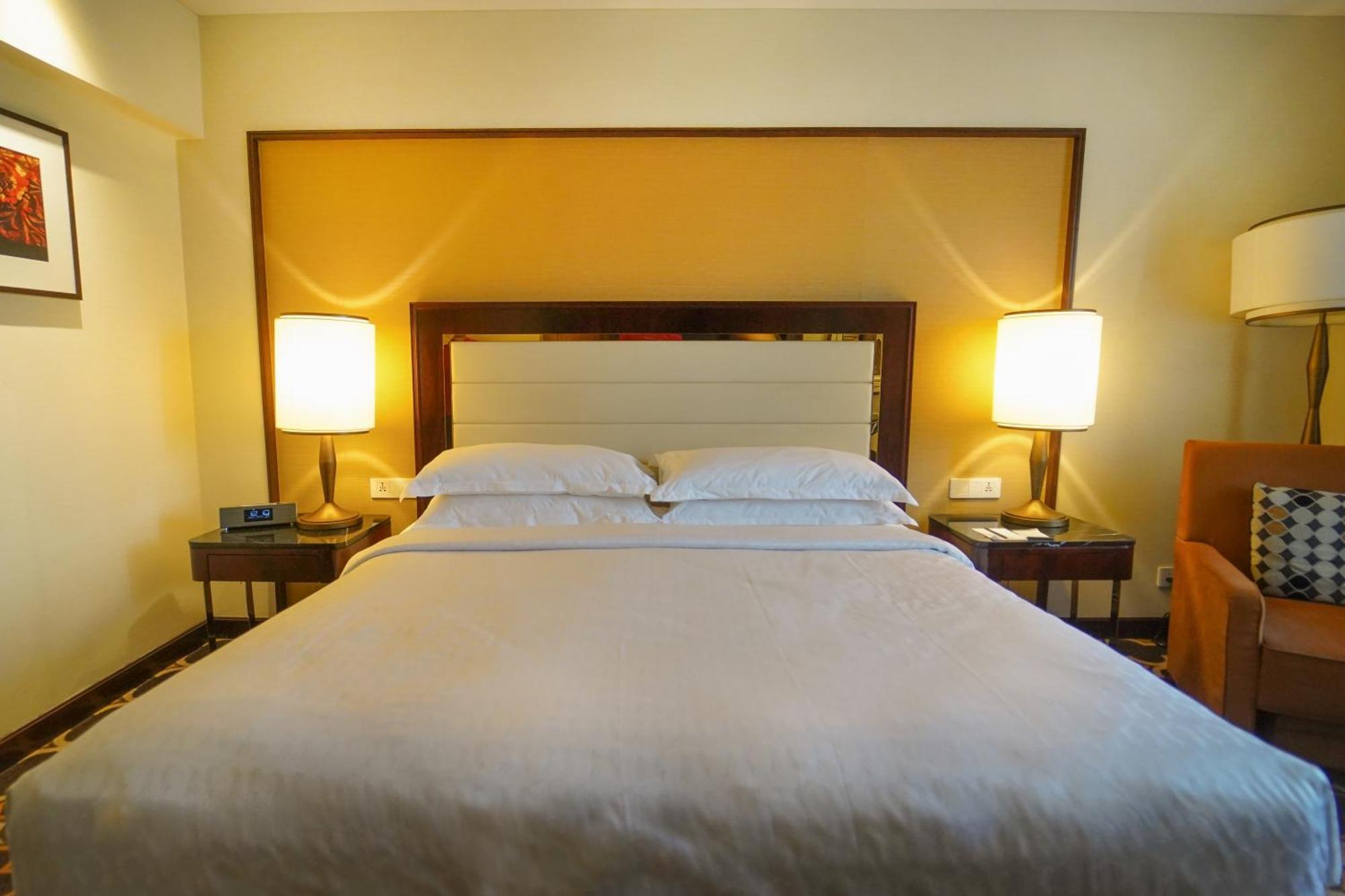 Sheraton Grand Bund Garden Hotel 5*