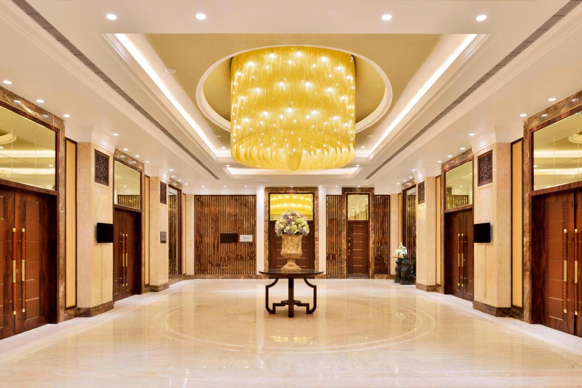 Sheraton Grand Bund Garden Pune