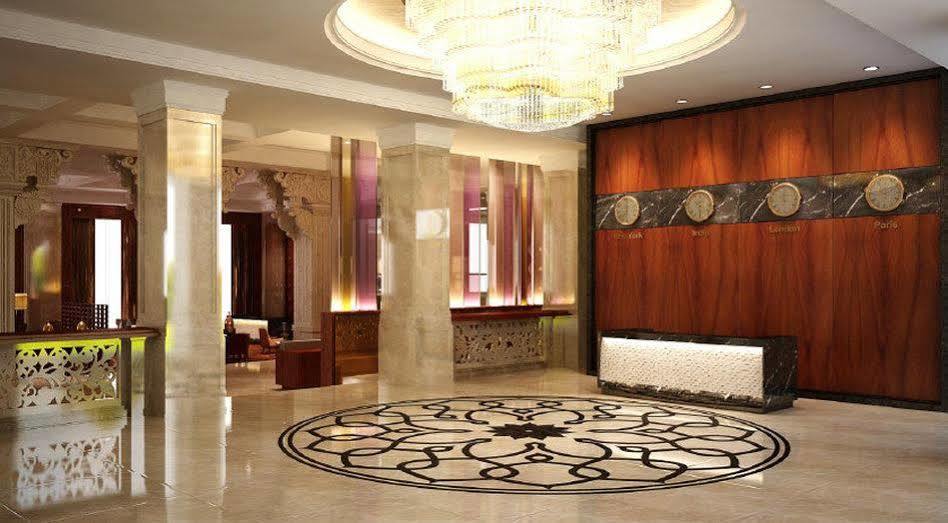 Hotel Sheraton Grand Bund Garden Pune
