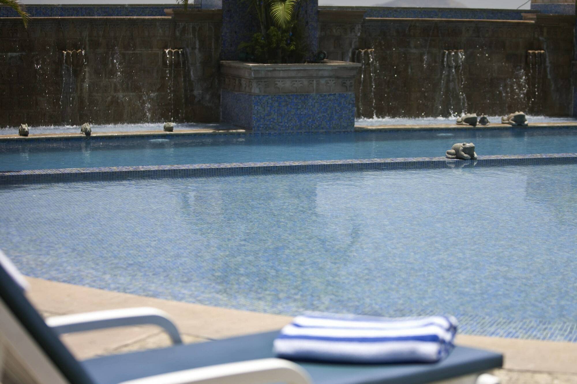 Hotel Sheraton Grand Bund Garden 5*